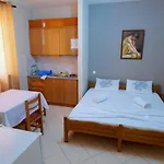 Elidon Apartments